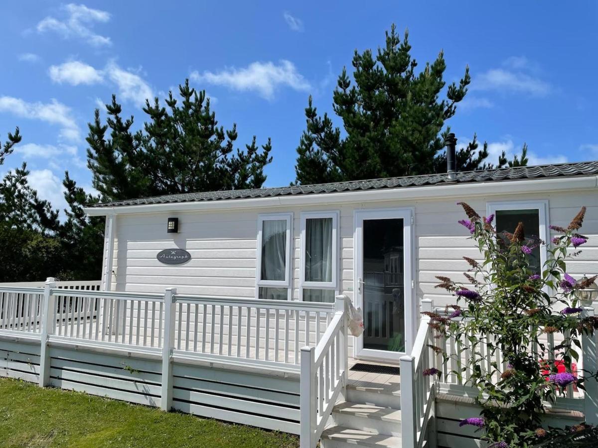 New Forest Retreat Shorefield Country Park Lymington Exterior photo